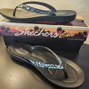 Skechers Shoes Sketchers Cali Bungalowcoral Gem Size Poshmark